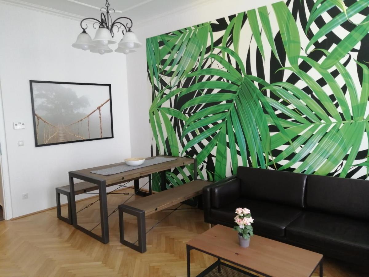 Near Yppenplatz & Brunnenmarkt Apartament Wiedeń