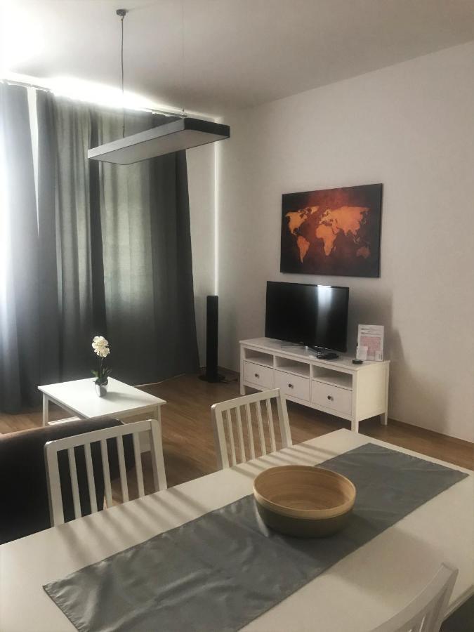 Near Yppenplatz & Brunnenmarkt Apartment *