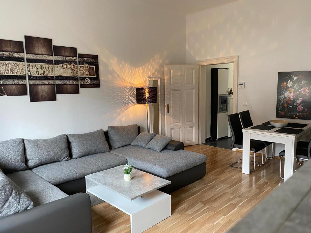 Apartment Near Yppenplatz & Brunnenmarkt *