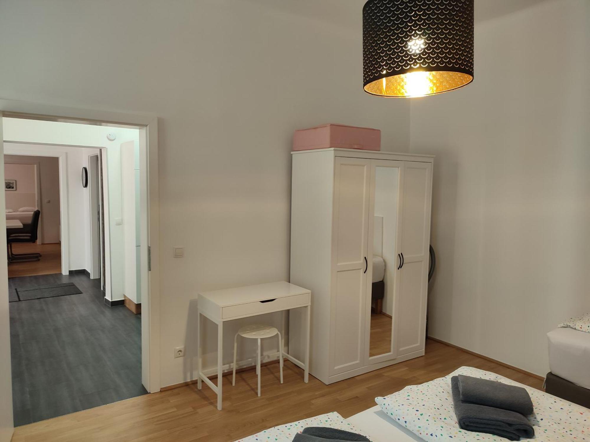 Near Yppenplatz & Brunnenmarkt Apartment Vienna