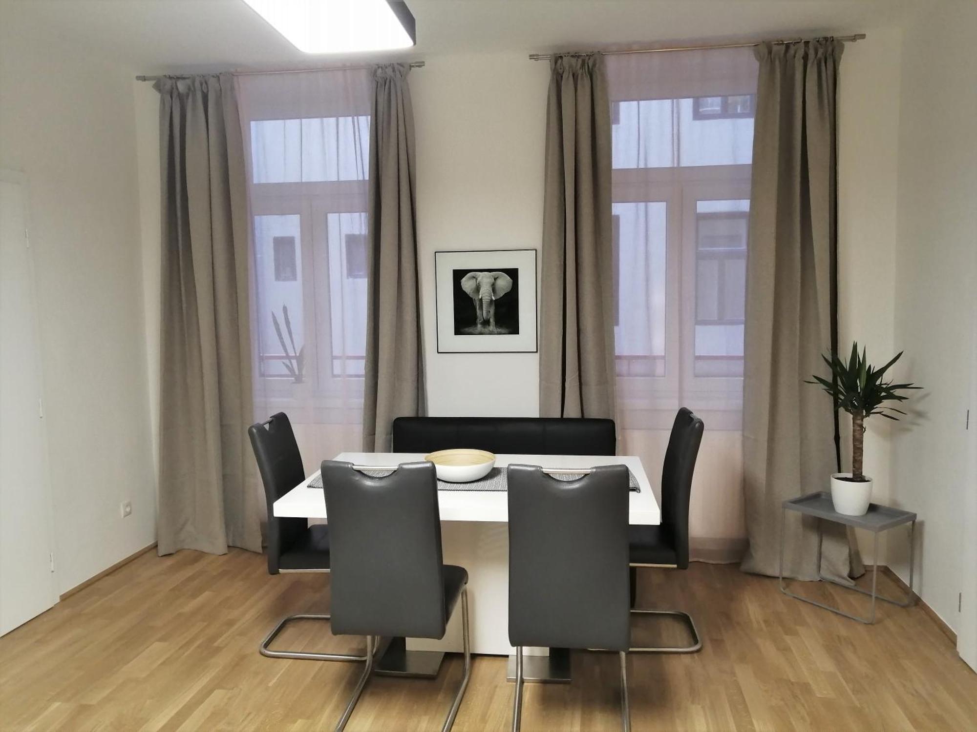 Near Yppenplatz & Brunnenmarkt Vienna